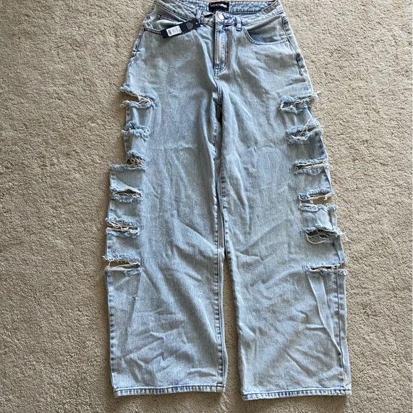 Fashion Nova Light Blue Distressed Wide Leg Jeans - Picture 1 of 4